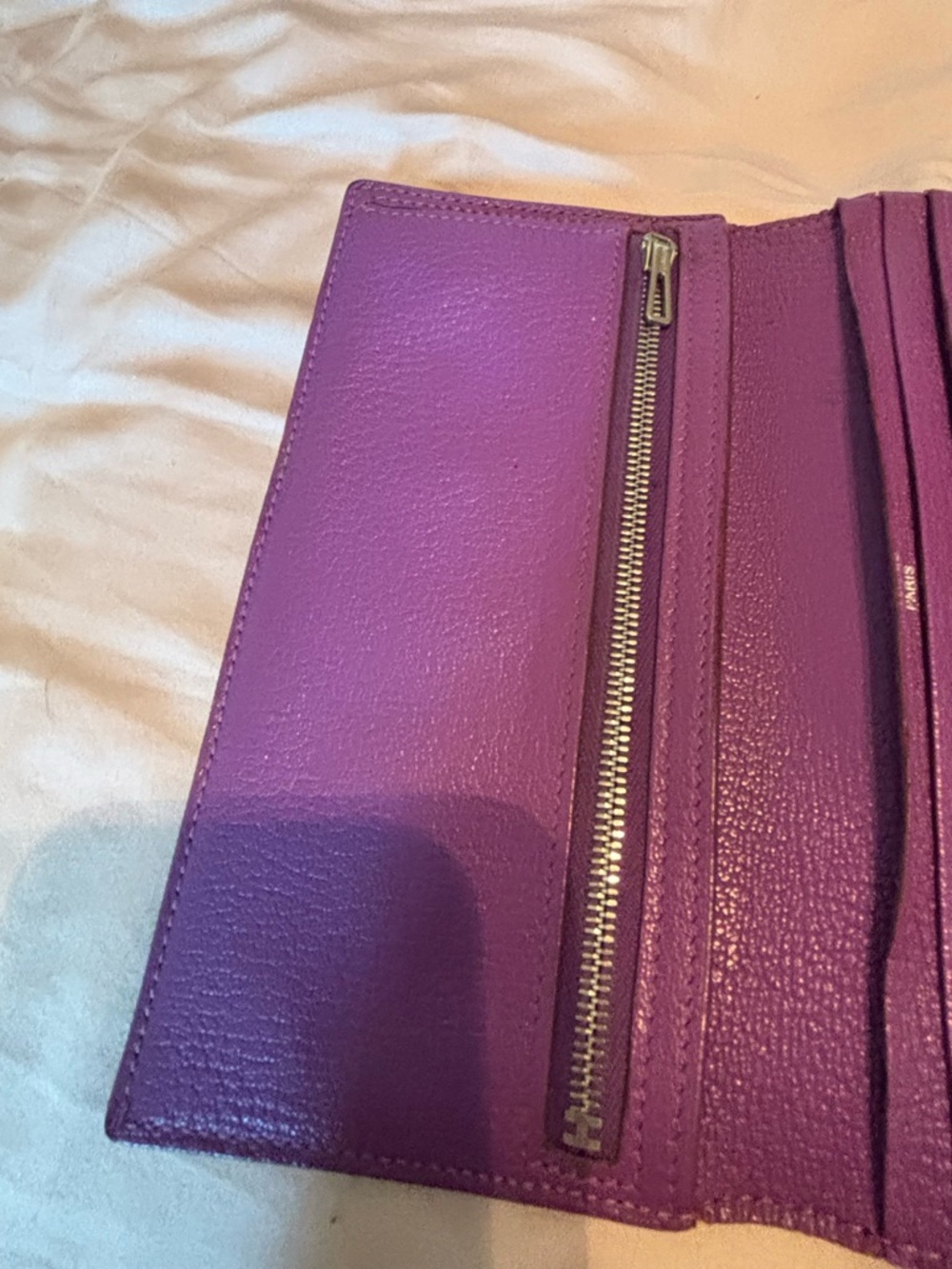Authentic Hermès Béarn Long Wallet – Rare Purple Leather – Very Good Condition - Picture 5 of 10